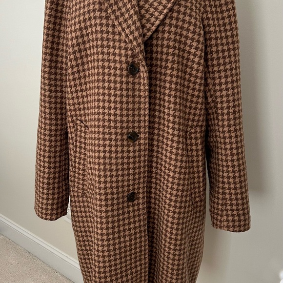 Abercrombie Wool-Blend Dad Coat, Size Large, Plaid pattern - Picture 2 of 4